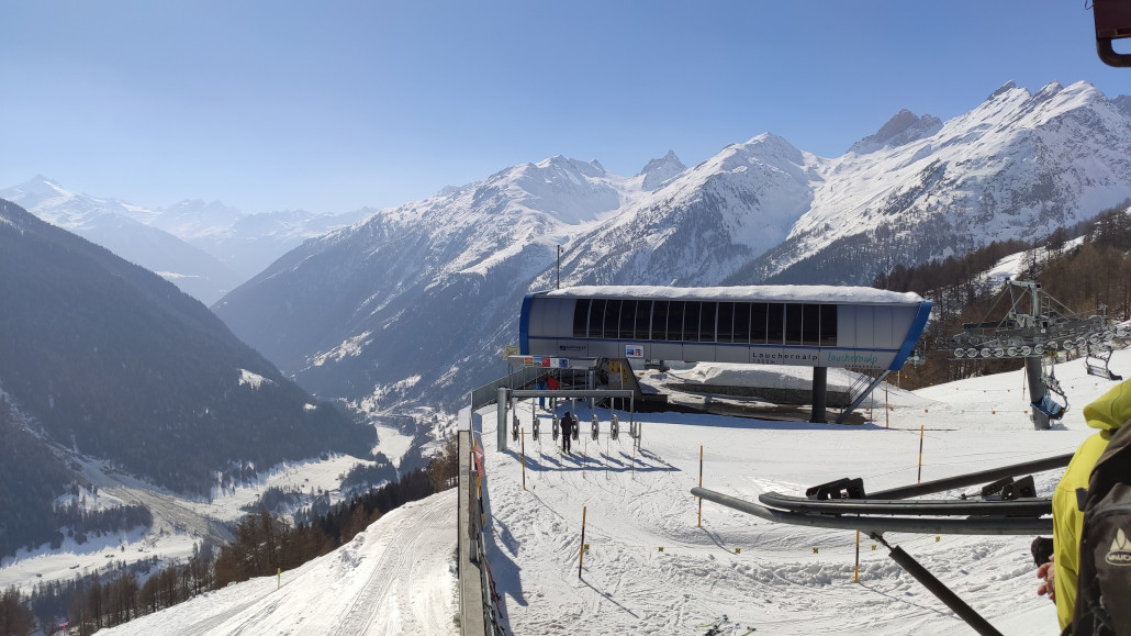 Talstation 6er Sessel von Bartholet