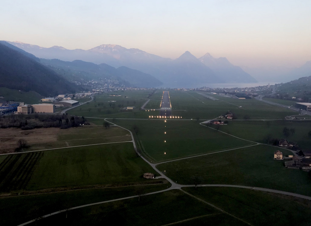 Final Runway 06 Buochs