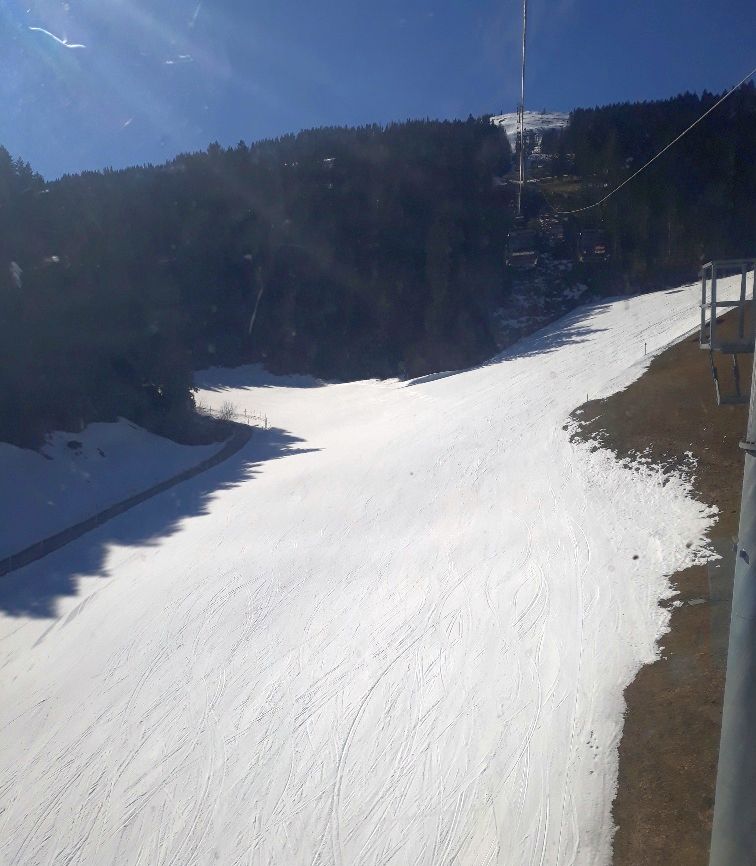 Ellmau unten; rechts der Hang war weich