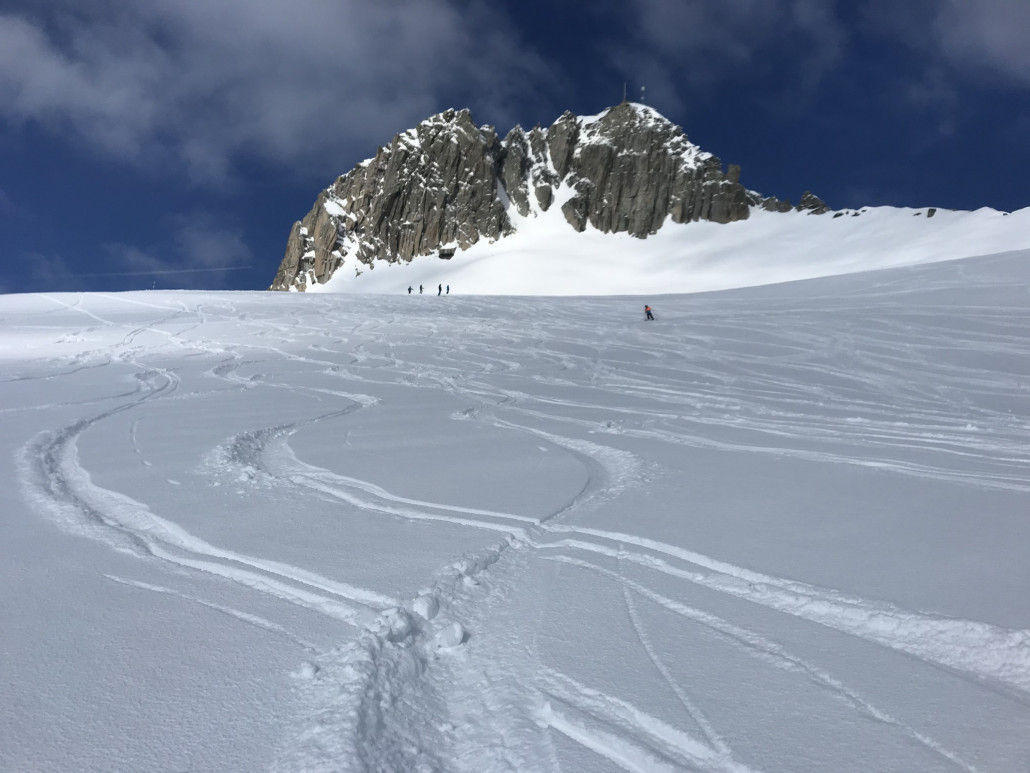 Vormittags noch wunderbarer Pulverschnee auf der Nicht-30