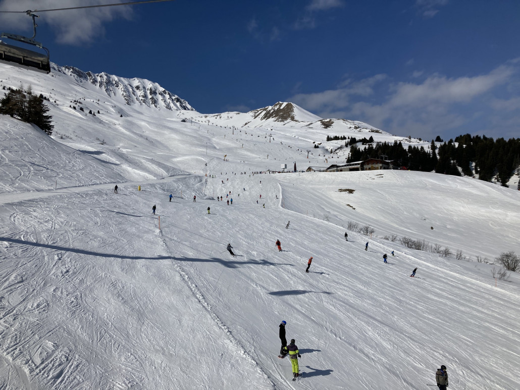 Die Pisten unterhalb der Alp Stätz waren aufgeweicht. Und voll.