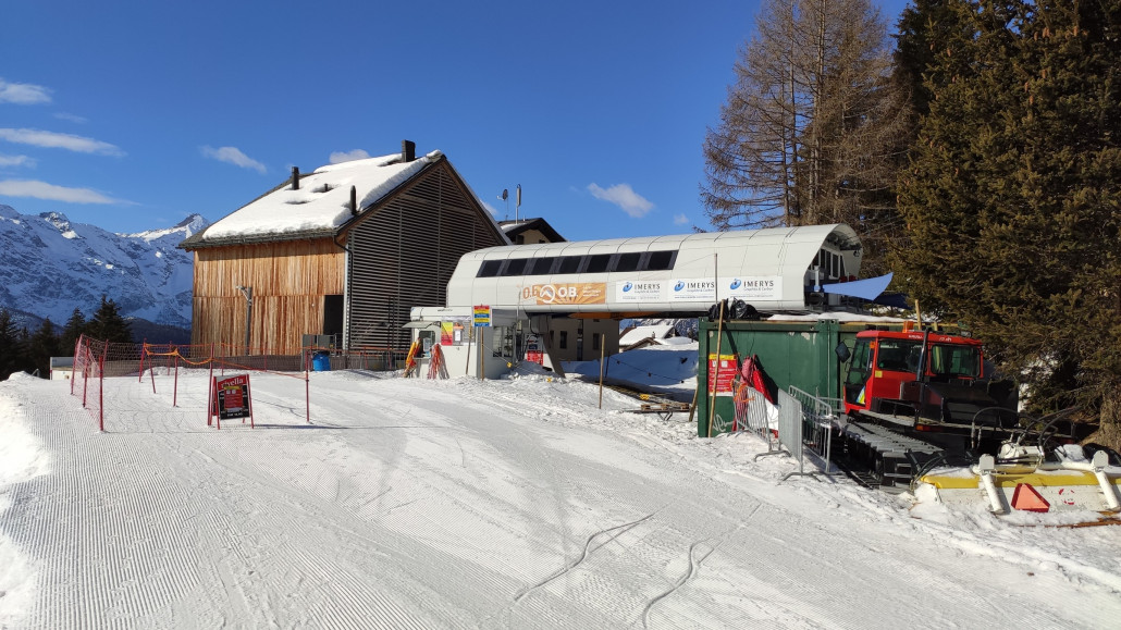 Talstation 2er Sessel - niemand zu sehen