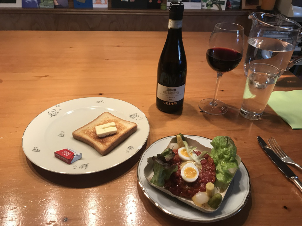 Feuriges Rindstartar mit Tost