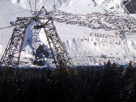 Stütze Nr. 1 nannte ich als Kind immer &amp;quot;der schräge Mast&amp;quot;, und er ist wirklich schräg...