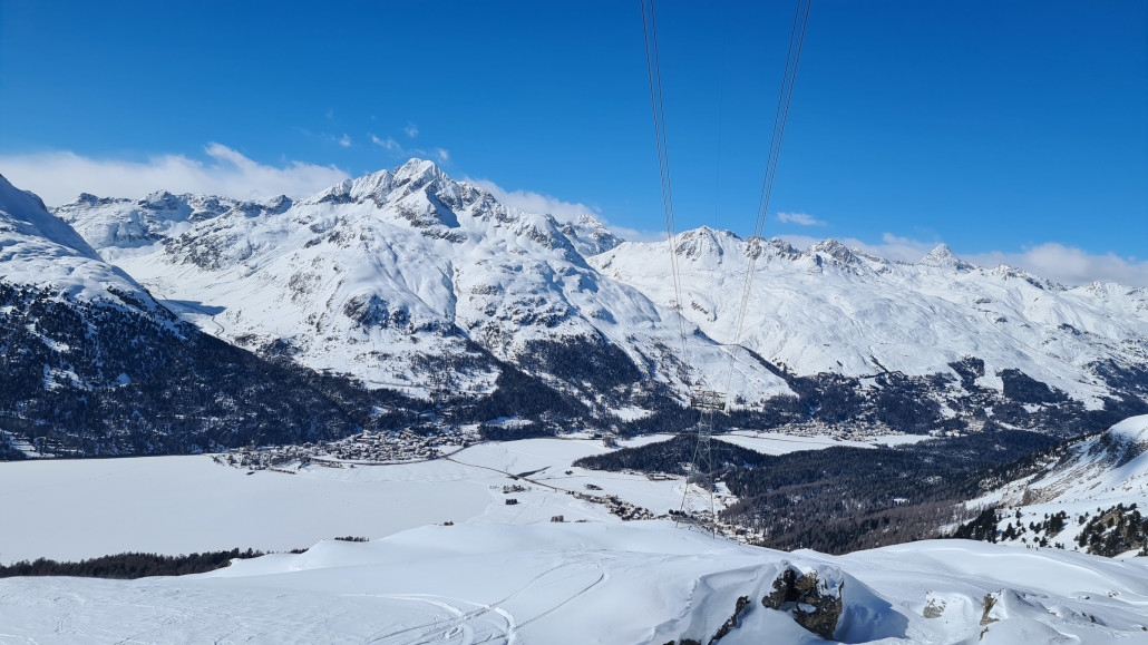 Schöner Tiefblick ins Engadin