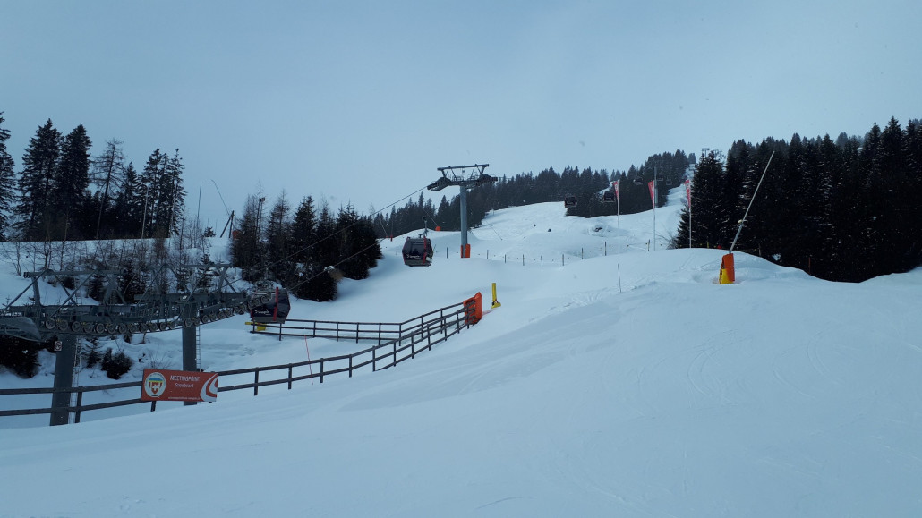 Die Sonne ist aber hinter den Wolken schon spürbar