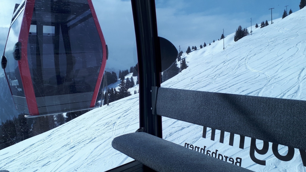 Es war generell nicht wirklich voll. Meistens eine Gondel alleine und hinten bei den Schleppern war es ein Privatskigebiet!