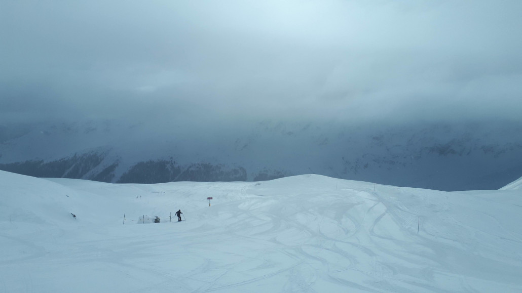 Drüben beim Piz Cartas Schlepper dann aber wieder sonnig