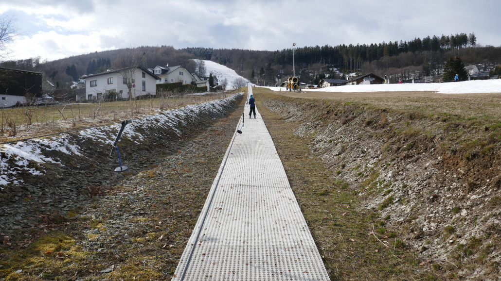 Verbindungslift: Gewöhnungsbedürftig