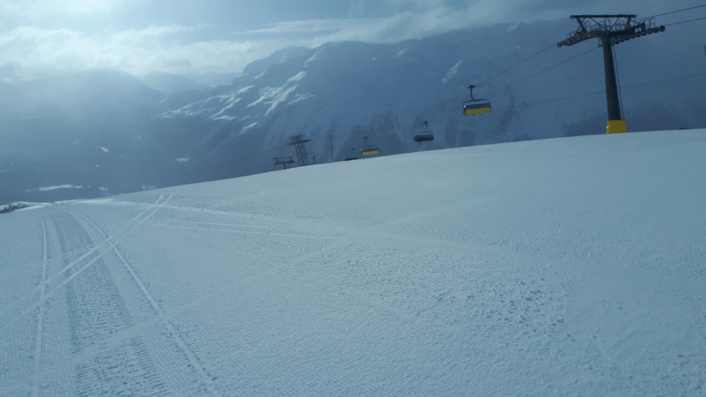 Die Pisten sind perfekt, und die Bewölkung macht es sogar etwas "mythisch"!