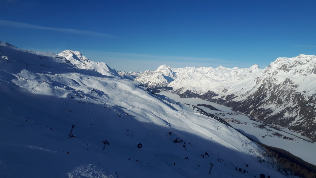 Corvatsch um kurz nach 8 Uhr.
