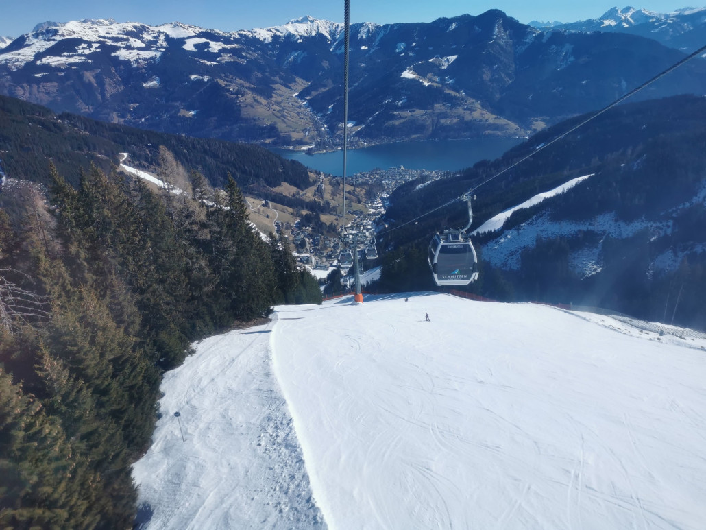 Hier ein Vergleichsbild vom 1. März mit deutlich weniger Schnee.