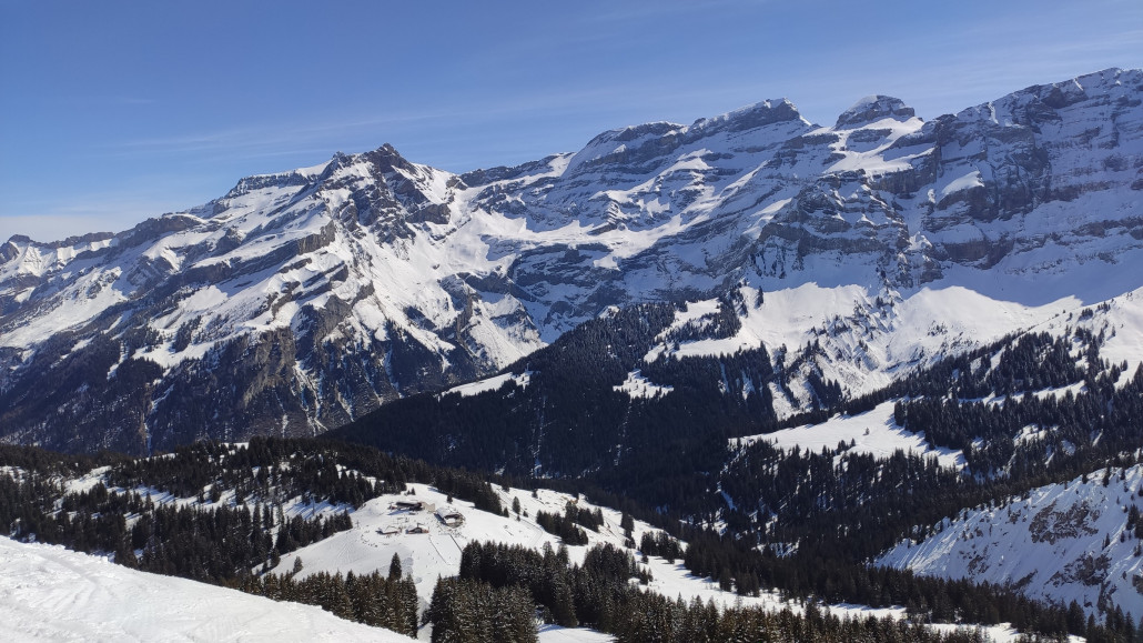 Blick auf Les Mazots, Diablerets-Massif