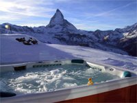 Iglu-Dorf Zermatt mit Matterhorn