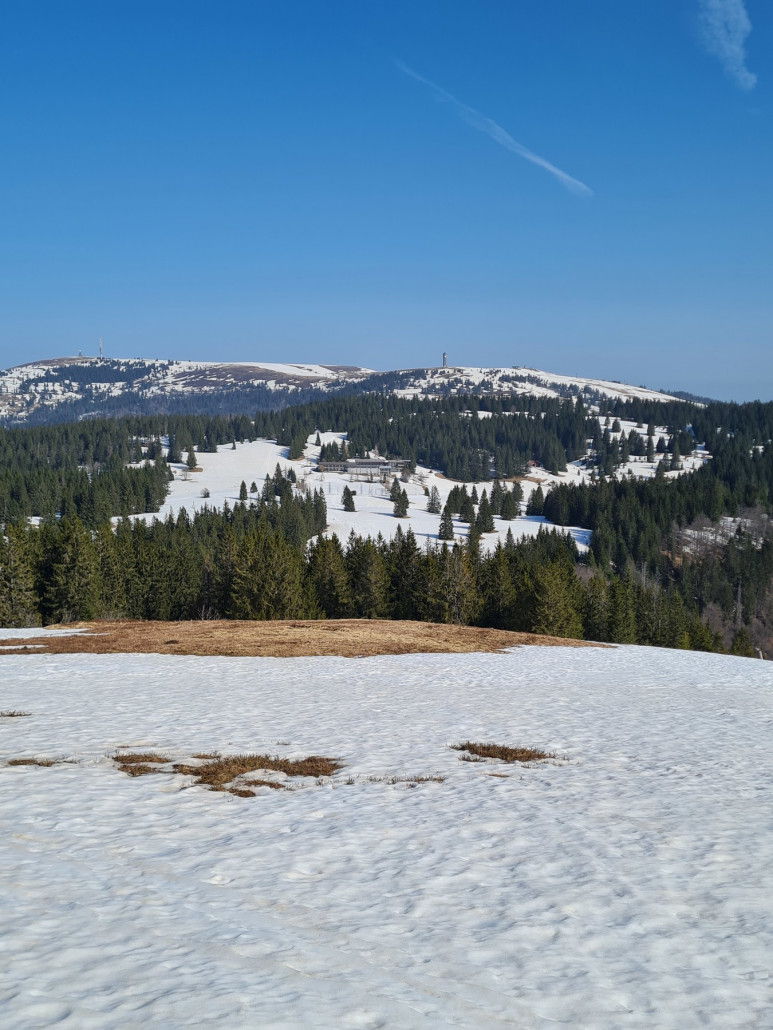Feldberg, davor das Leistungszentrum