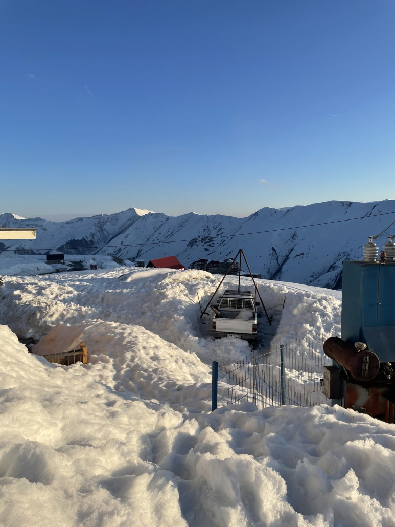 Trafo mit 15.000 Volt nur mit 2 Meter höhe