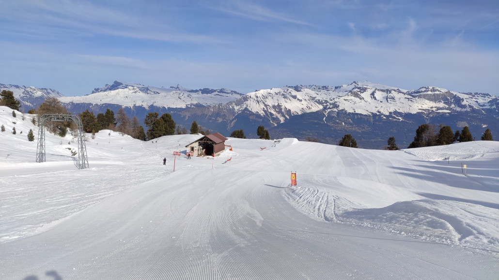 Talstation Tellerlift, Anzère im Hintergrund