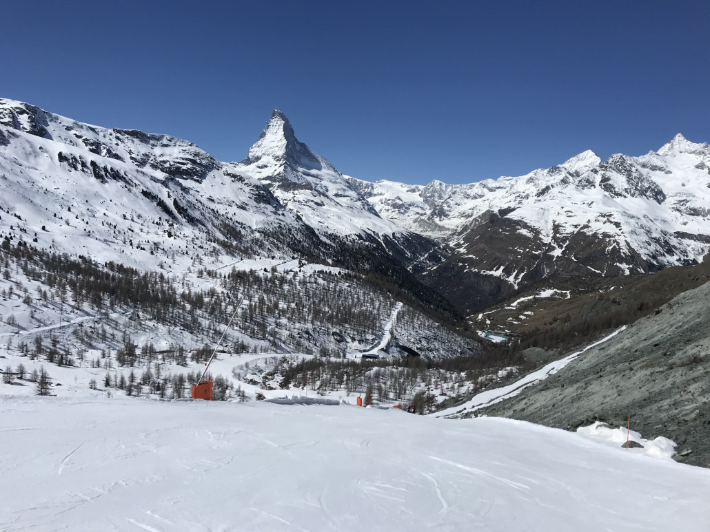 Ehrensache, dass Theo seinen Lift auch an seinem freien Tag besucht