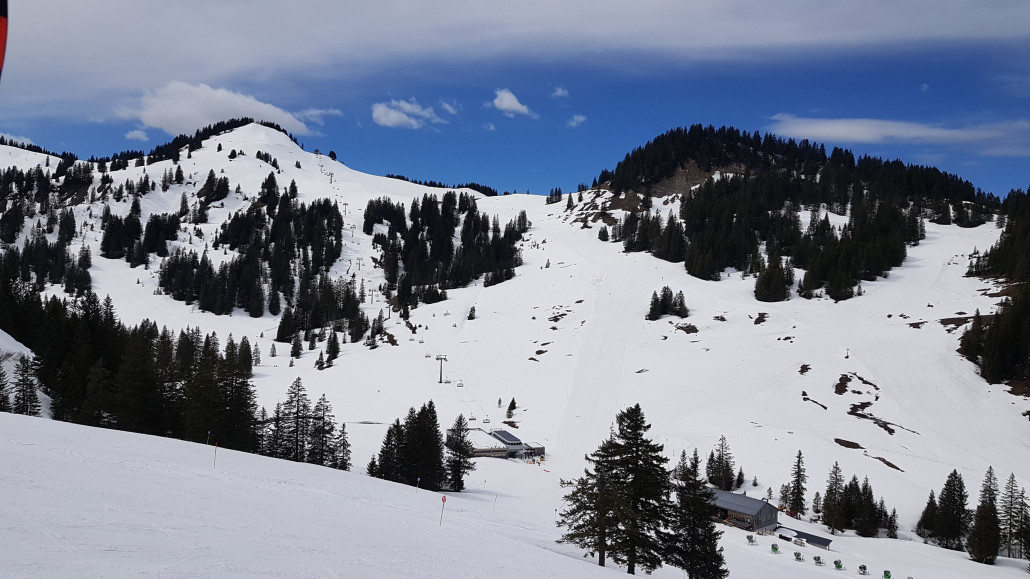 Noch sehr gute Schneelage am Wildgunten für Mitte April