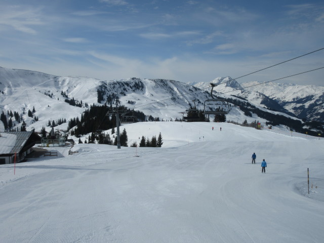 Sonnenrast-Piste, darüber der 6-CLD Sonnenrast