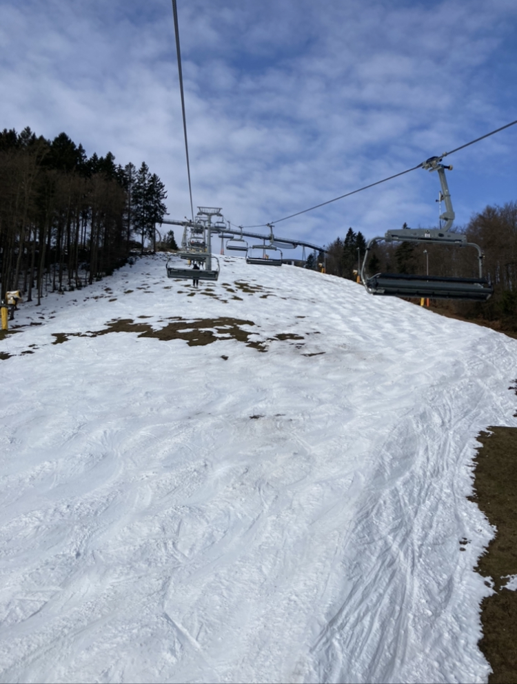 Zwischendurch lockerte es immer wieder auf und die Sonne kam durch.