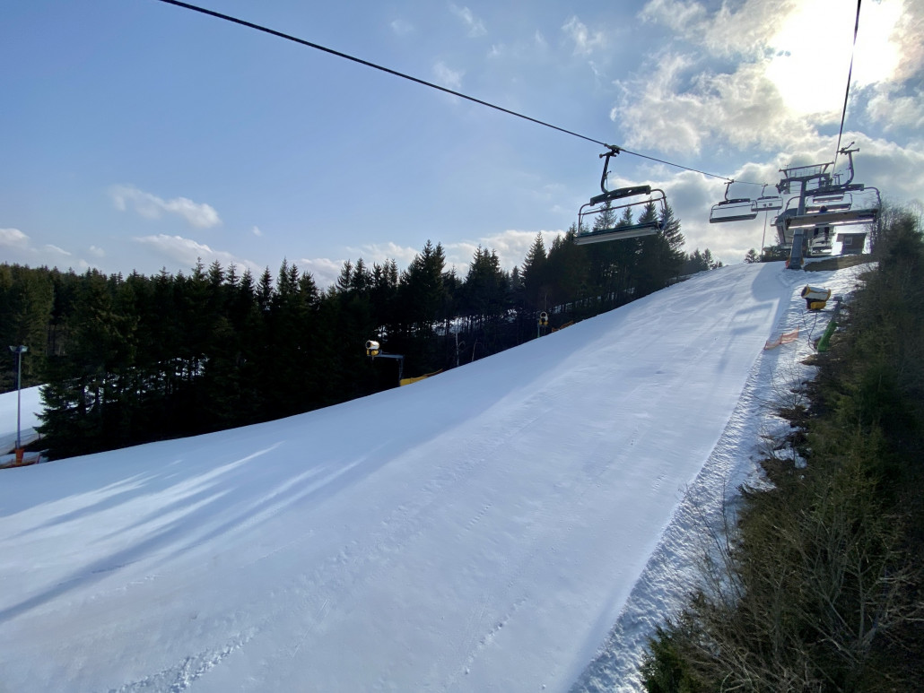 Und die Schwarze Abfahrt, selbst zum Mittag noch top zu fahren