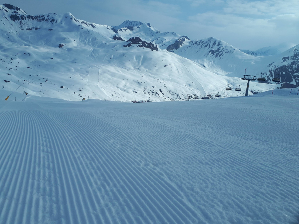 Start auf perfekten Pisten!