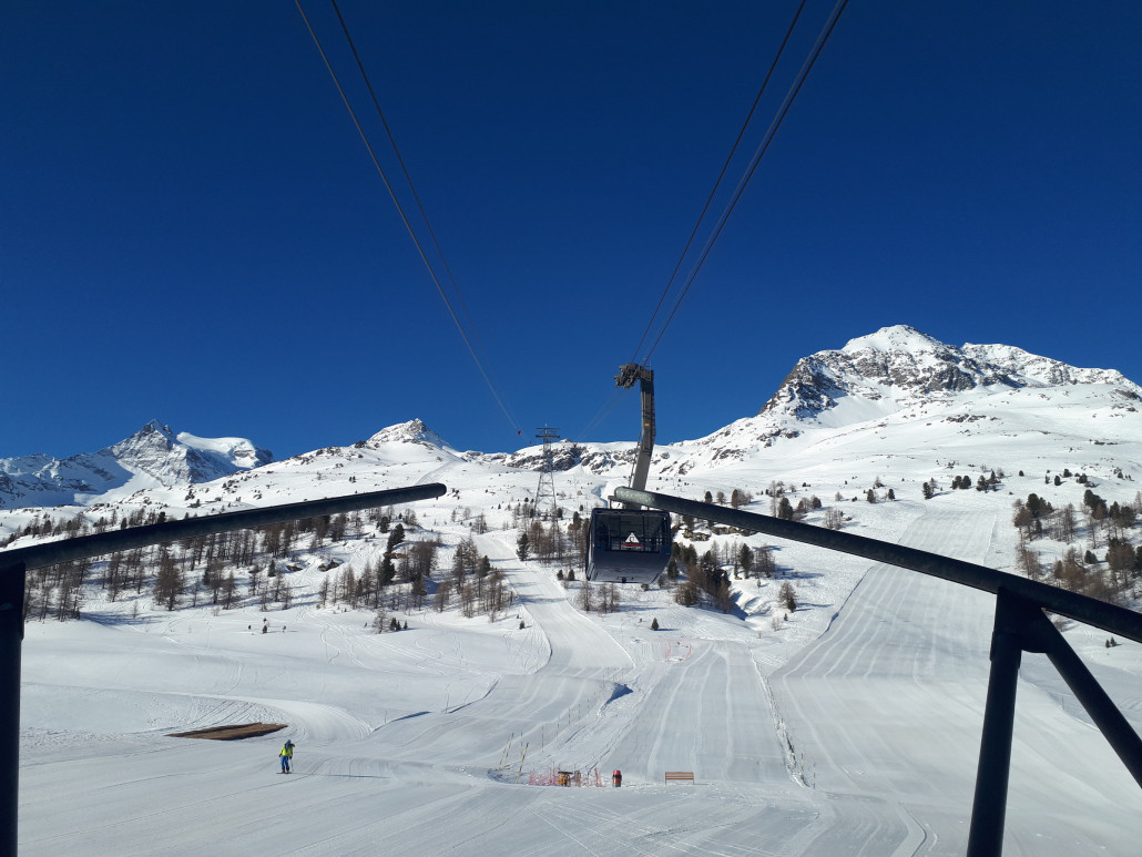 Talstation um kurz nach 8 Uhr.