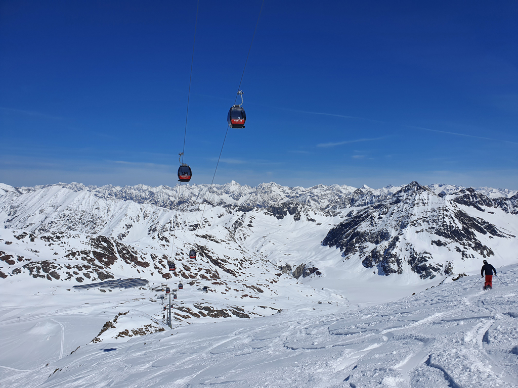 Pitz_April_2021_by_Markus_Hahn (11).jpg