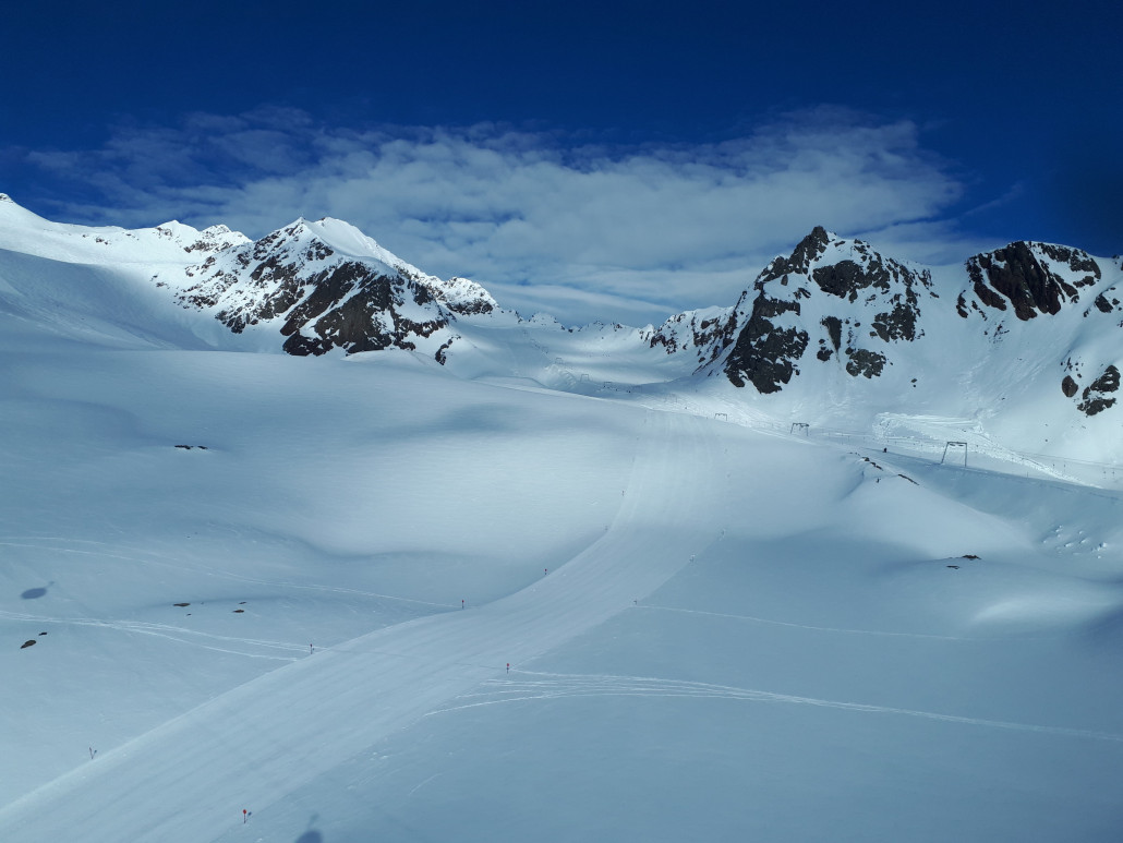 Die direkte Variante Wildspitzbahn-Gletscherseebahn ist offen.