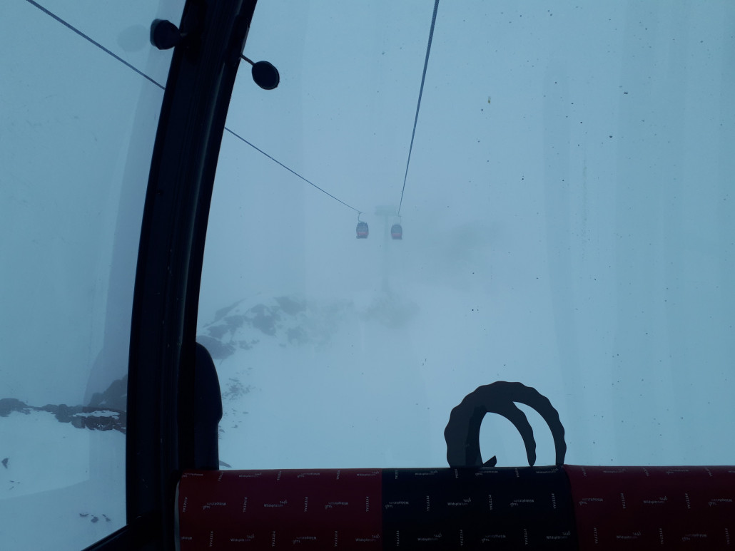 Ab 14 Uhr nun fast keine Sicht mehr.