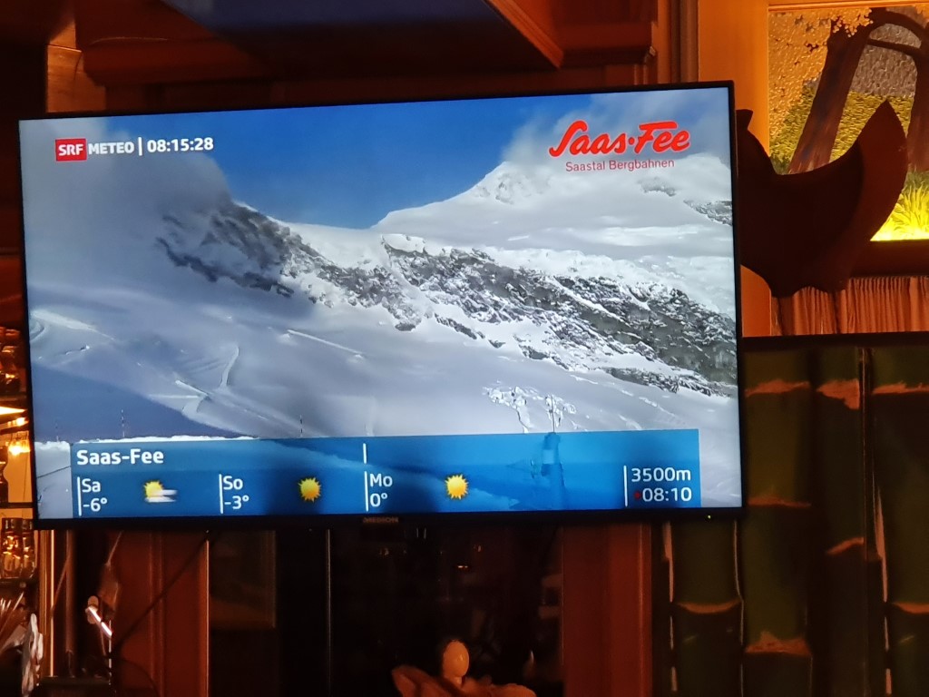 Saas_Fee_2021_by_Markus_Hahn (2).jpg