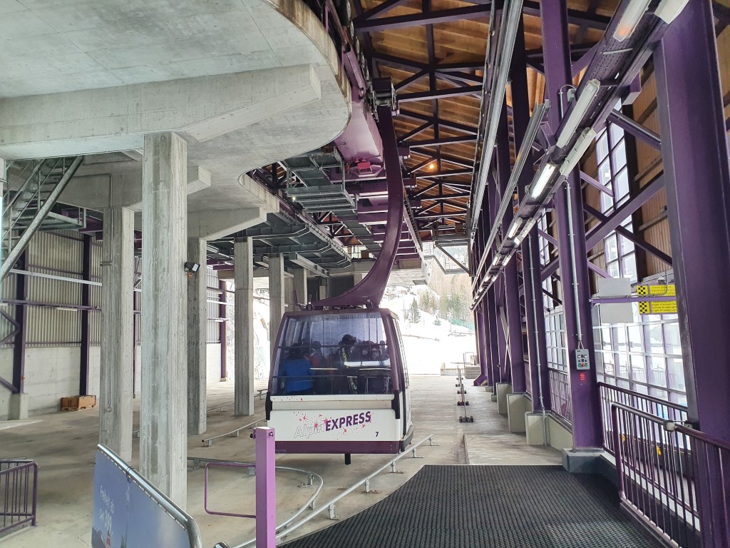 Saas_Fee_2021_by_Markus_Hahn (4).jpg