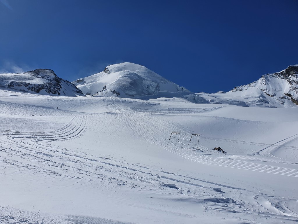 Saas_Fee_2021_by_Markus_Hahn (10).jpg