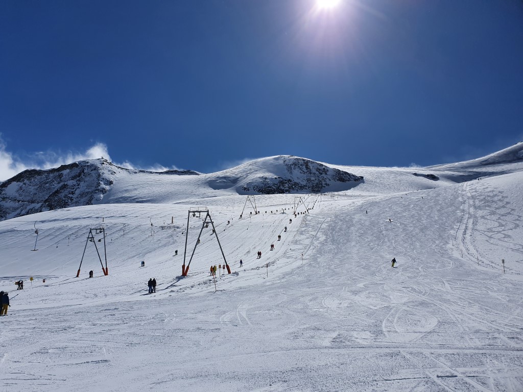 Saas_Fee_2021_by_Markus_Hahn (13).jpg