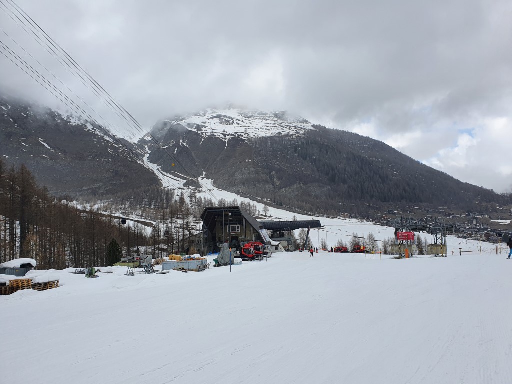 Saas_Fee_2021_by_Markus_Hahn (17).jpg