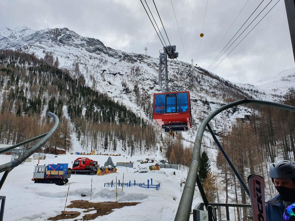 Saas_Fee_2021_by_Markus_Hahn (25).jpg