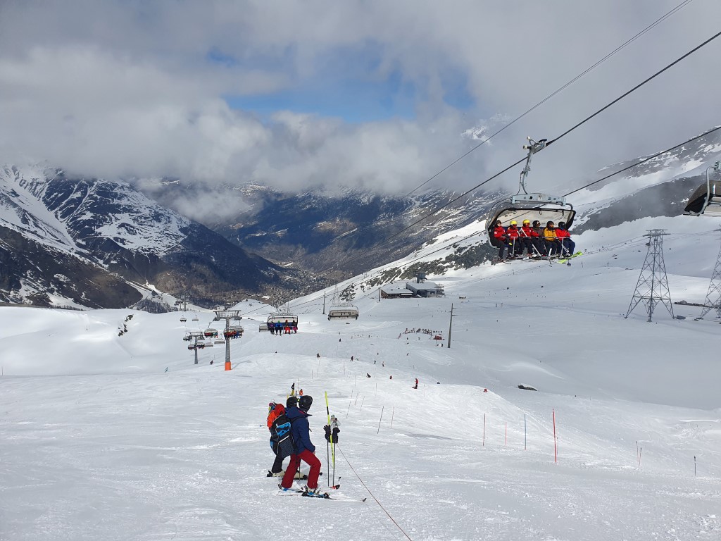 Saas_Fee_2021_by_Markus_Hahn (34).jpg