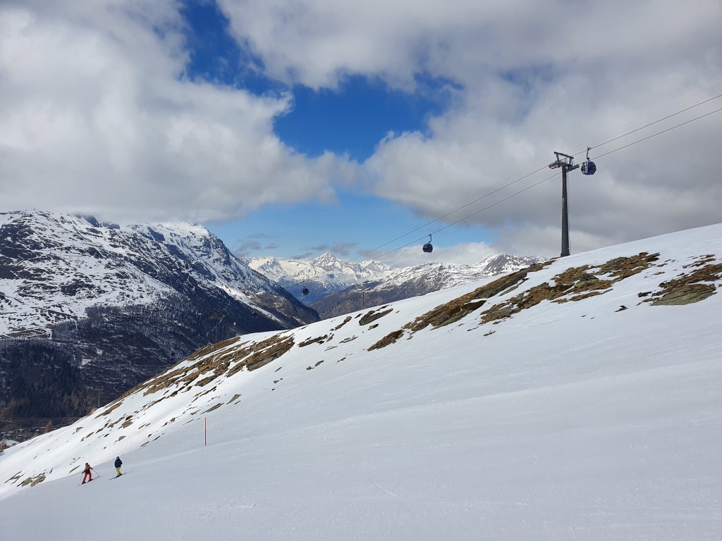 Saas_Fee_2021_by_Markus_Hahn (39).jpg