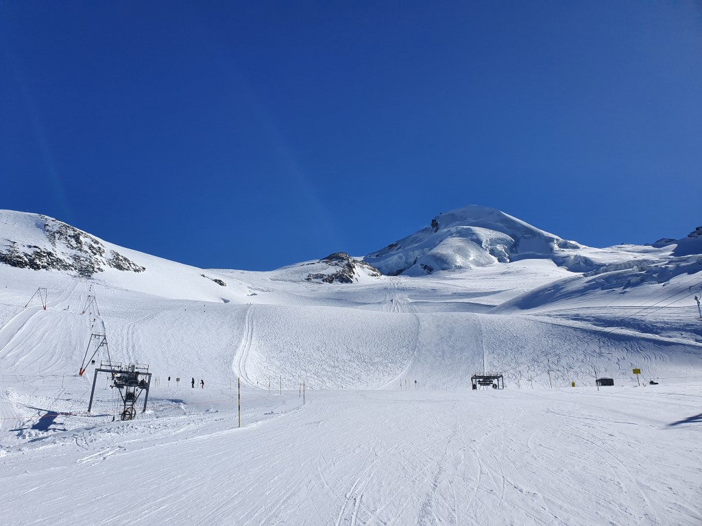 Saas_Fee_2021_by_Markus_Hahn (45).jpg