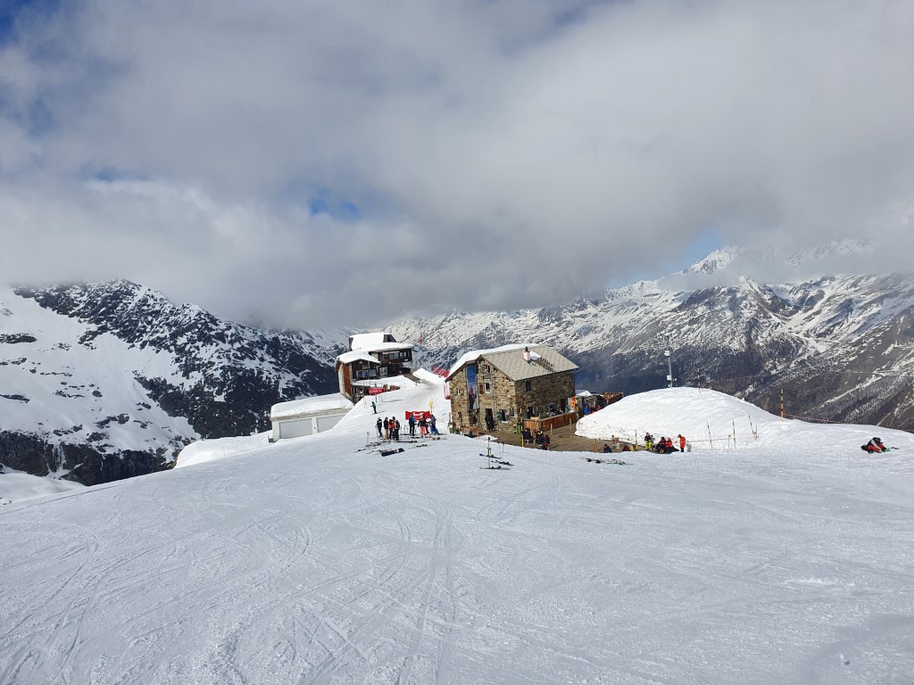 Saas_Fee_2021_by_Markus_Hahn (49).jpg