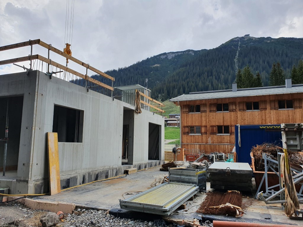 Neubau_Zuger_Bergbahn_4_Juni (2).jpg