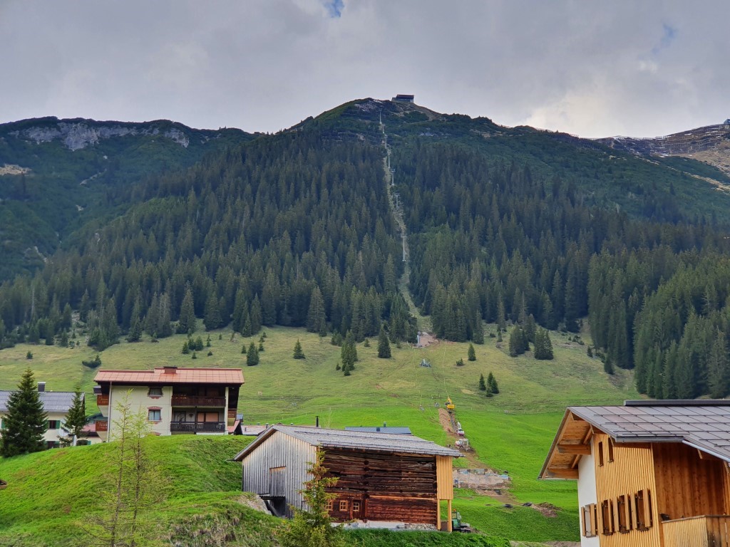 Neubau_Zuger_Bergbahn_4_Juni (3).jpg