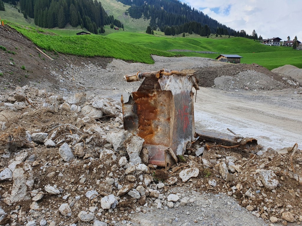 Neubau_Zuger_Bergbahn_4_Juni (9).jpg