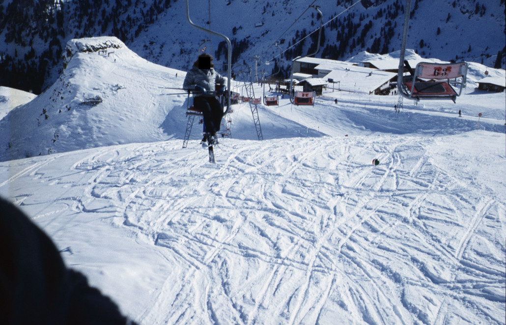 Im ESL Tuxerjoch mit Blick talwärts