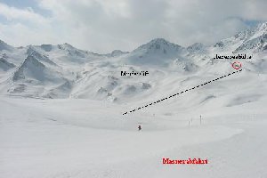 Blick von der Masnerabfahrt; hinter der Kuppe liegt die Skihütte Masner