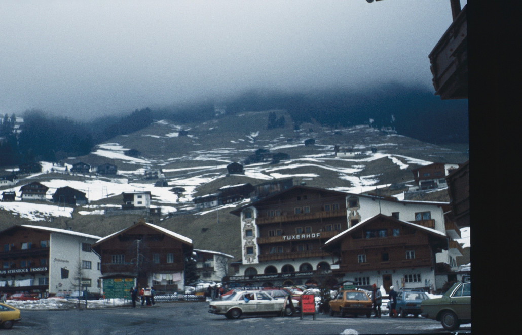 Tuxerhof in Vorderlanersbach in 1982. Grüße an ski-chrigel ;)