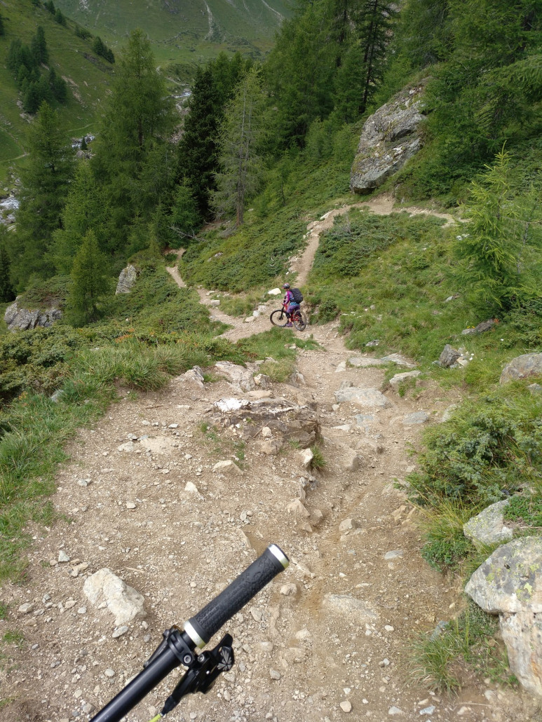 Abfahrt zur Alp Valmala