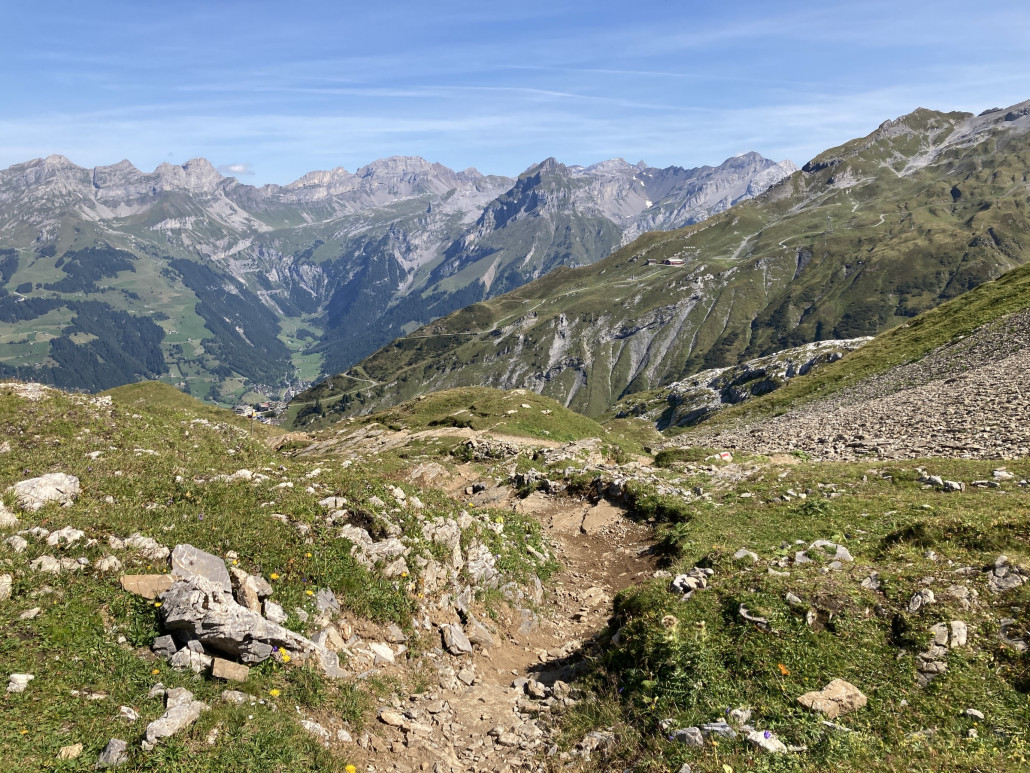 Trudy  Trail. Deutlich abwechslungsreicher,  schwieriger und spannender als der Jochpass Trail. Leider mündet das Trudy  auf halber Höhe in den Jochpass Trail.