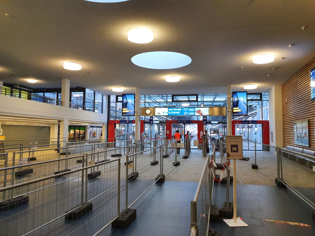 2_Zermatt_2021_Abend1 (3).jpg